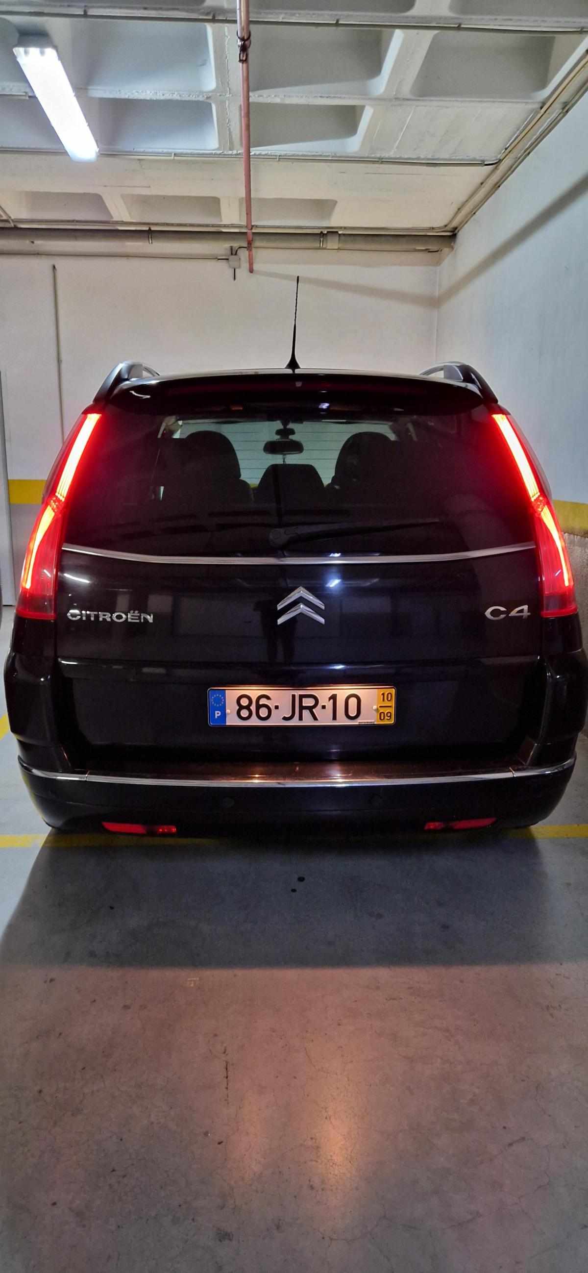 citroen-c4-picasso-1-6-hdif-2010-diesel-1560cc