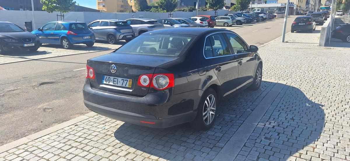 volkswagen-jetta-1-9-105cv-2007-diesel-1896cc
