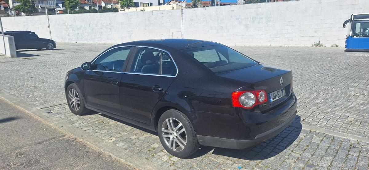 volkswagen-jetta-1-9-105cv-2007-diesel-1896cc