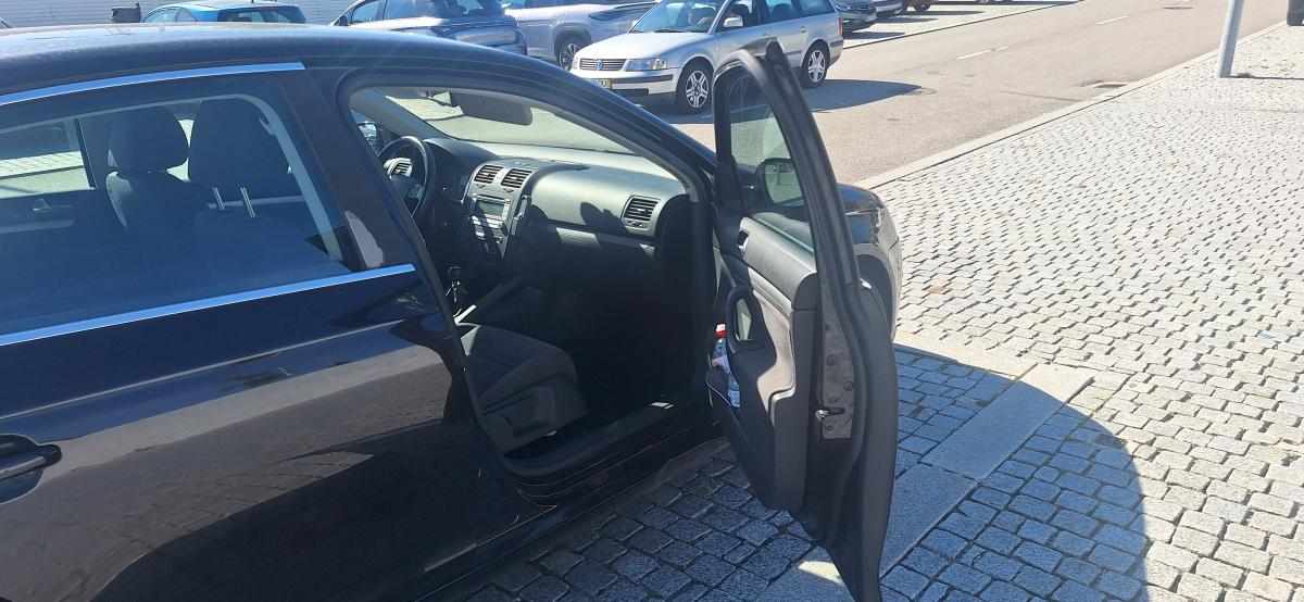 volkswagen-jetta-1-9-105cv-2007-diesel-1896cc