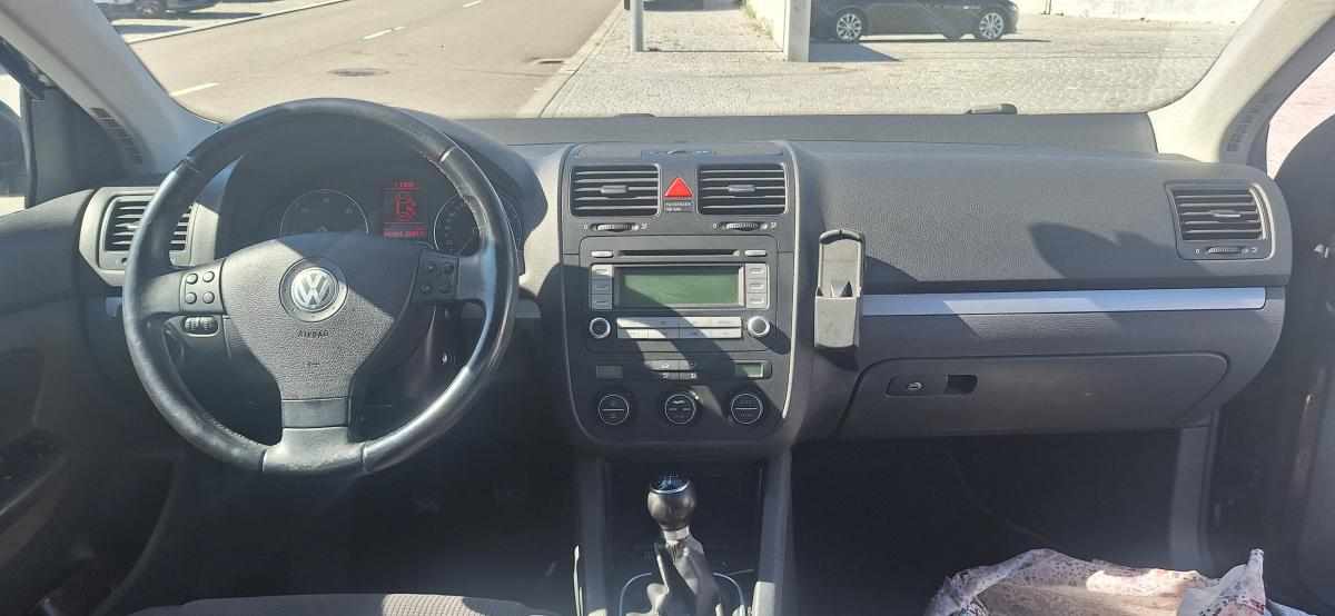 volkswagen-jetta-1-9-105cv-2007-diesel-1896cc