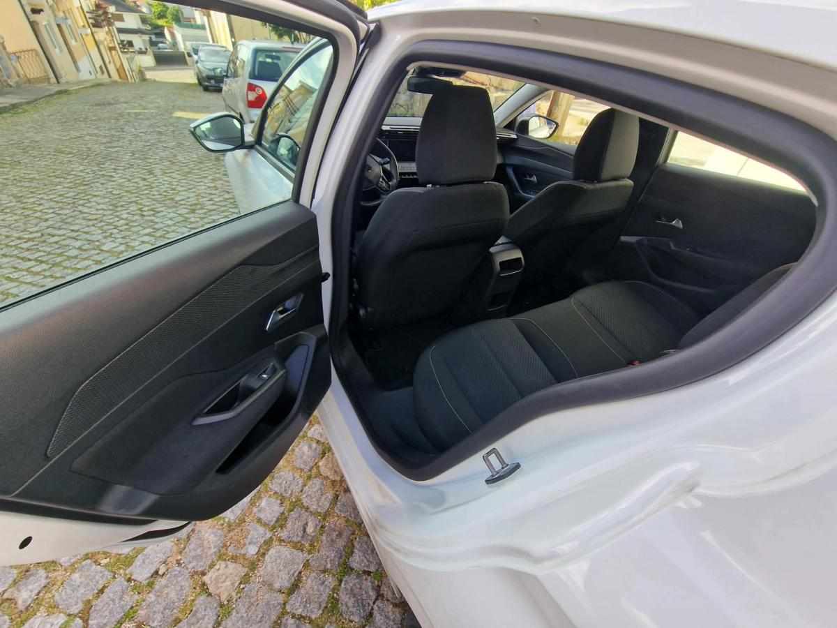peugeot-308-1-5-bluehdi-2022-diesel-1499cc