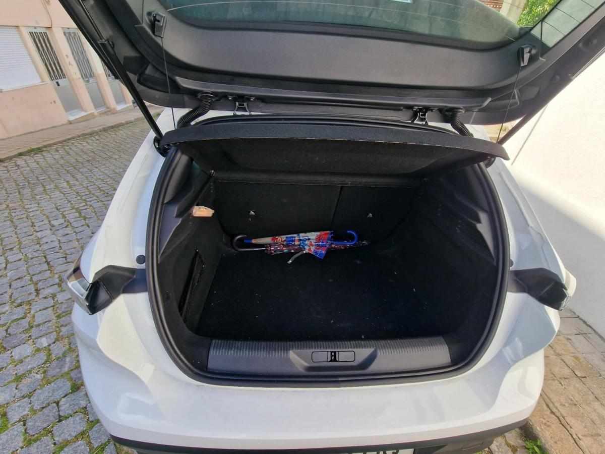 peugeot-308-1-5-bluehdi-2022-diesel-1499cc