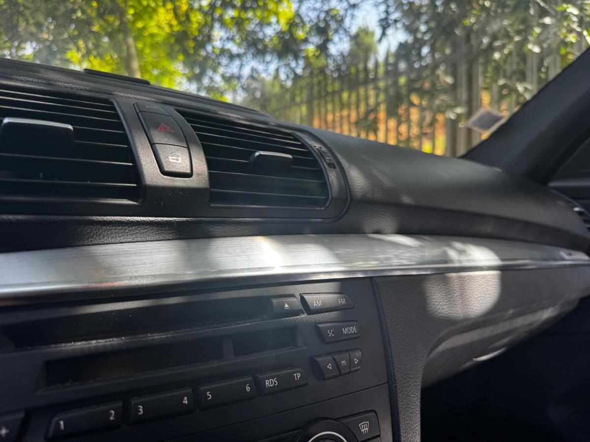 bmw-serie-1-120d-2009-diesel-1995cc