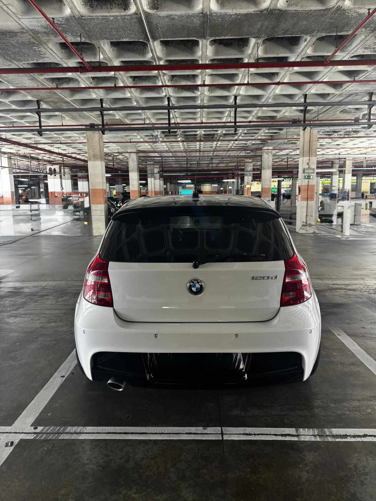 bmw-serie-1-120d-2009-diesel-1995cc
