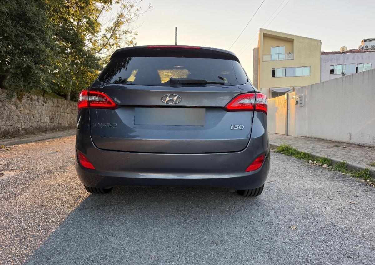 hyundai-i30-1-6-crdi-2016-diesel-1582cc