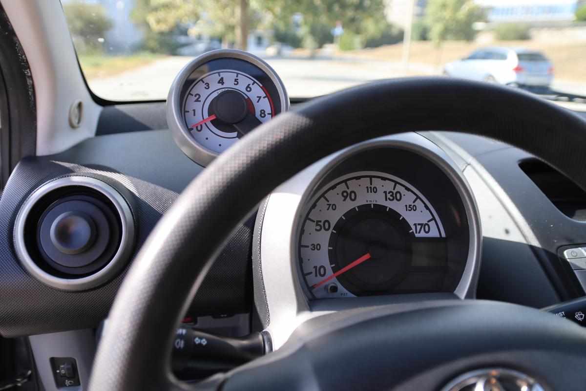 toyota-aygo-1-0-vvt-i-2008-gasolina-998cc