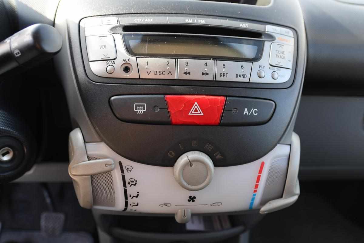 toyota-aygo-1-0-vvt-i-2008-gasolina-998cc