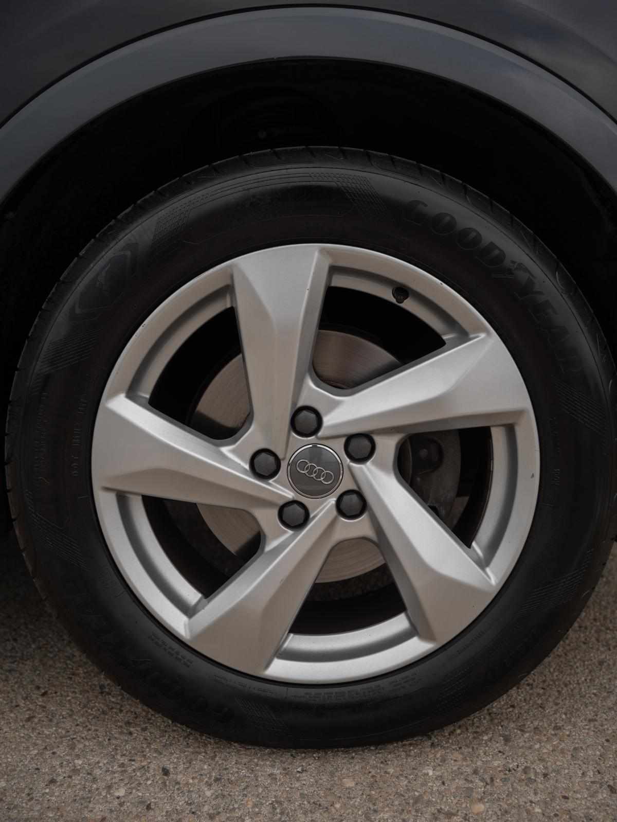 audi-q3-35-tdi-2019-diesel-1968cc