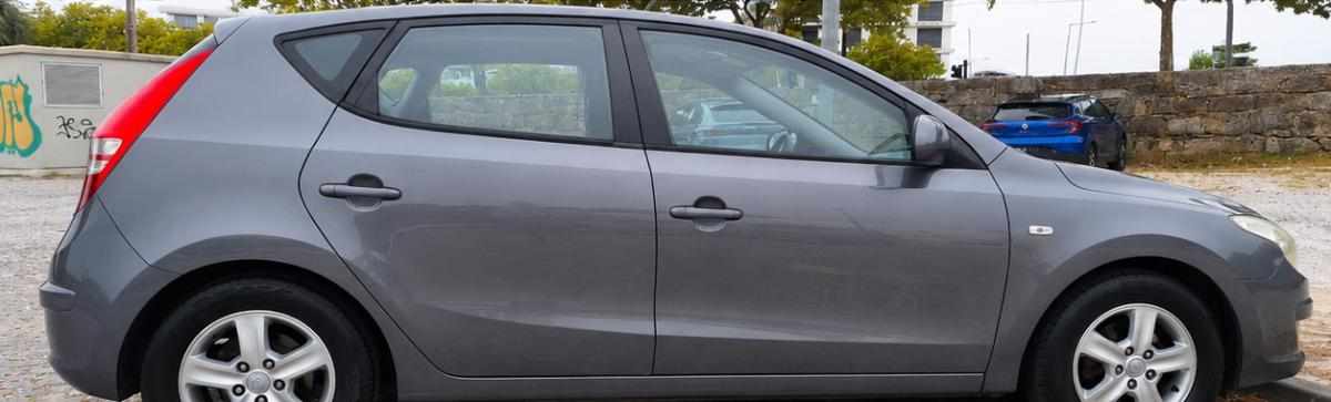 hyundai-i30-1-6-crdi-2010-diesel-1582cc