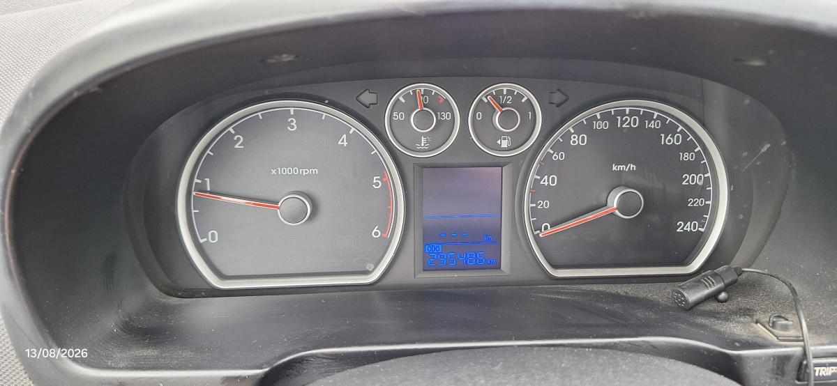 hyundai-i30-1-6-crdi-2010-diesel-1582cc
