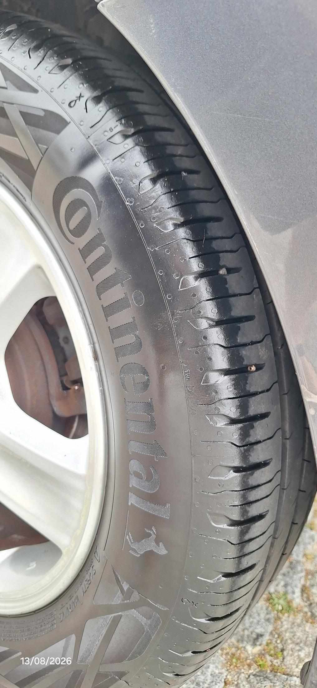 hyundai-i30-1-6-crdi-2010-diesel-1582cc