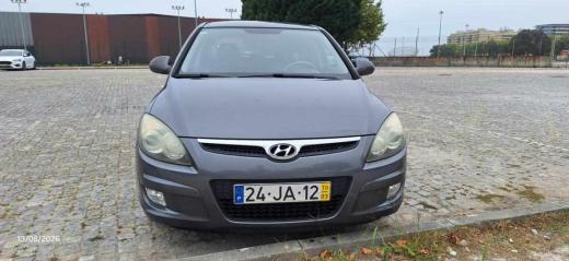 hyundai-i30-1-6-crdi-2010-diesel-1582cc