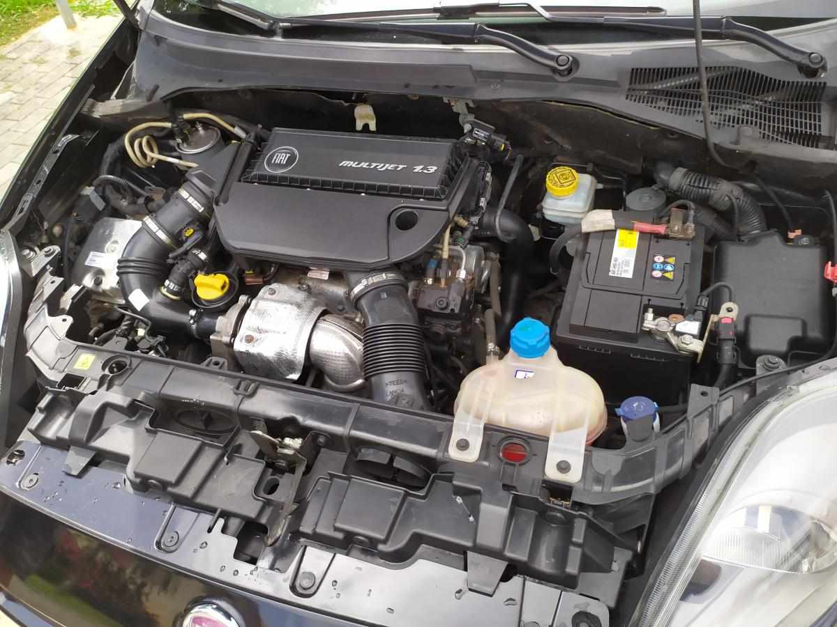 fiat-punto-1-3-multijet-2012-diesel-1248cc