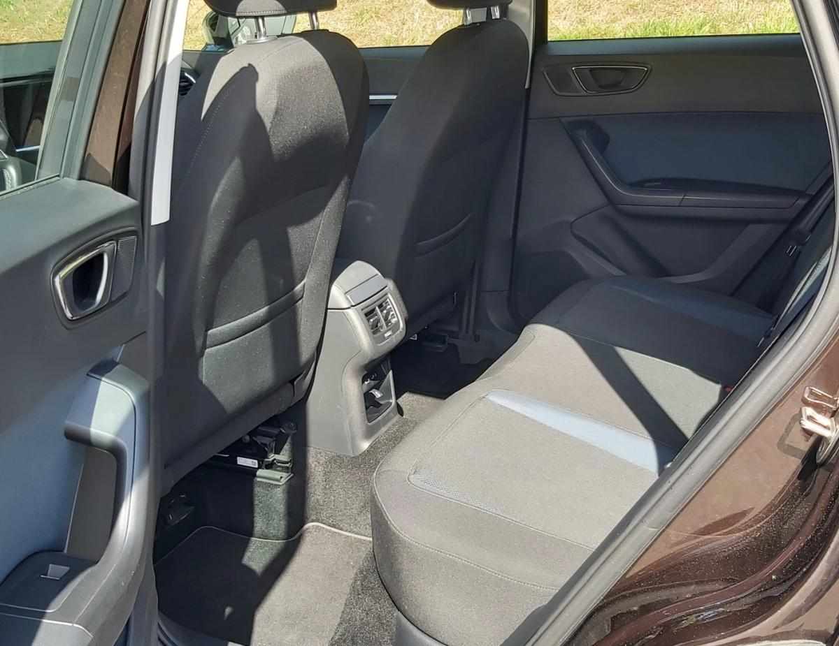 seat-ateca-1-6-tdi-ecomotive-2020-diesel-1598cc