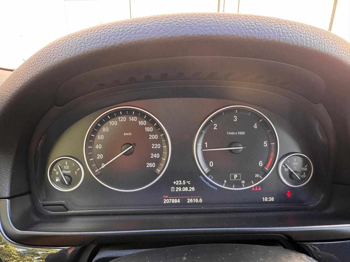 bmw-serie-5-520d-touring-2016-diesel-1995cc