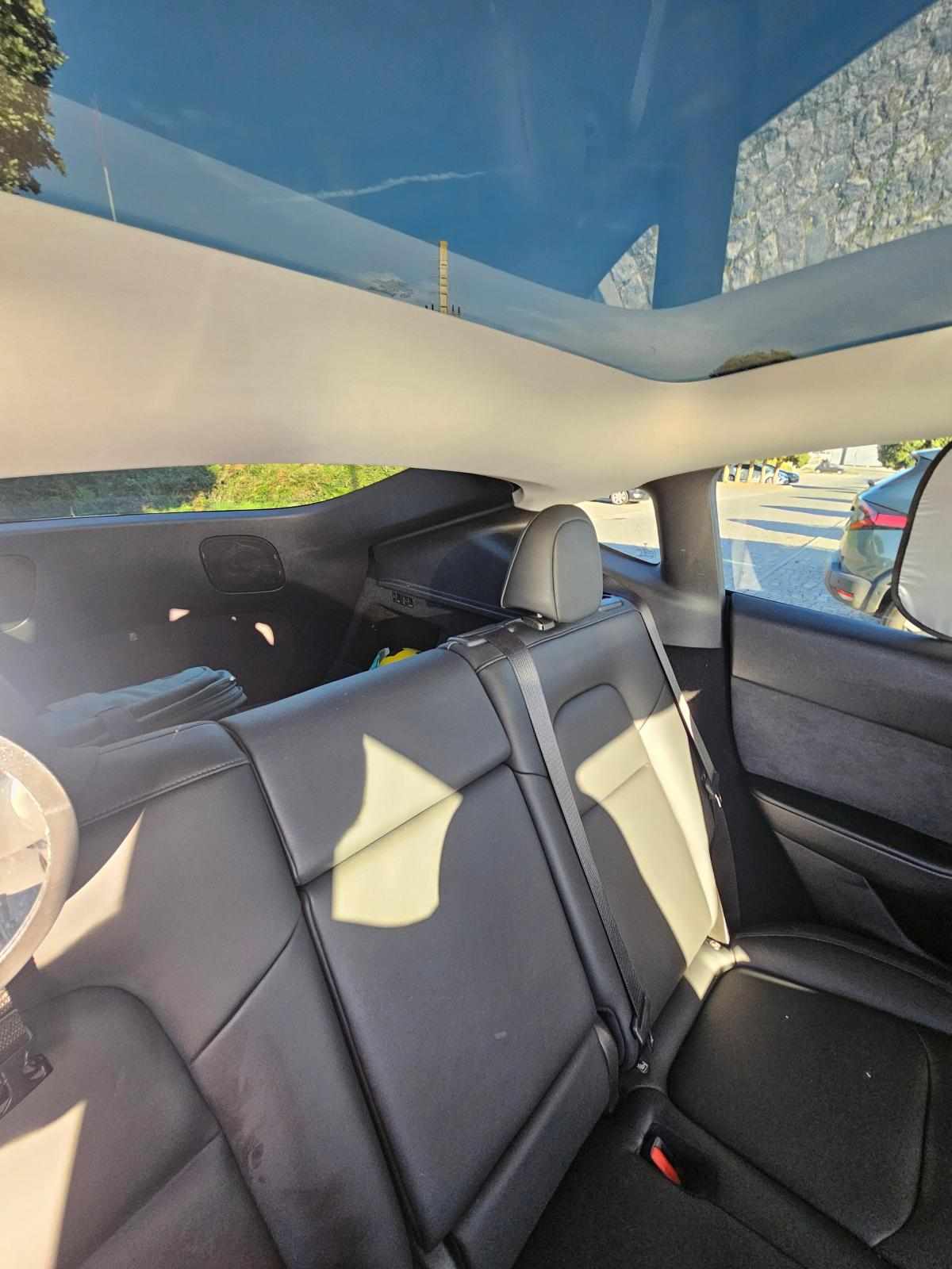 tesla-model-y-long-range-awd-2023-eletrico