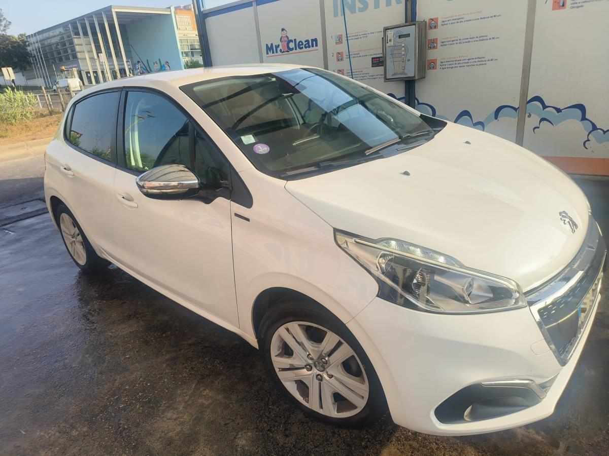 peugeot-208-1-2-puretech-2019-gasolina-1199cc