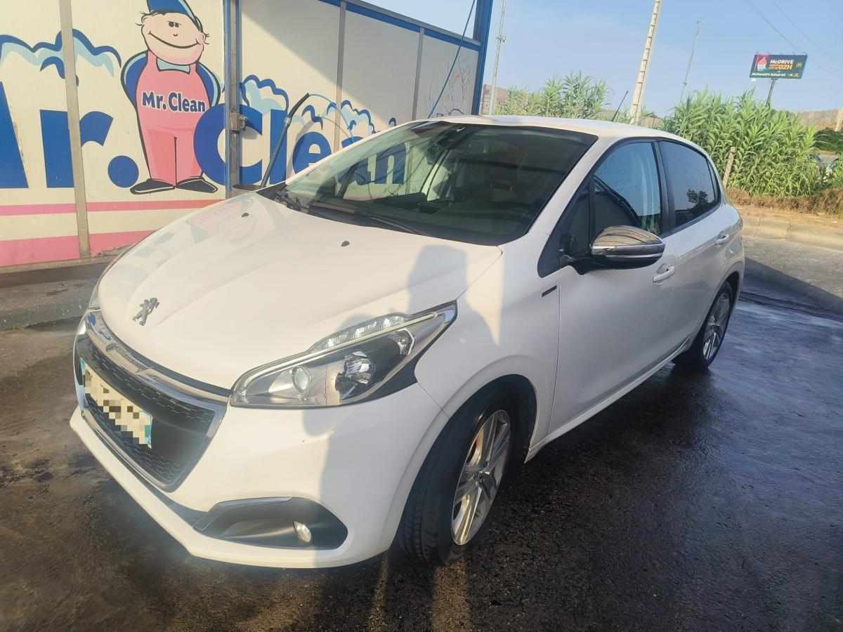 peugeot-208-1-2-puretech-2019-gasolina-1199cc