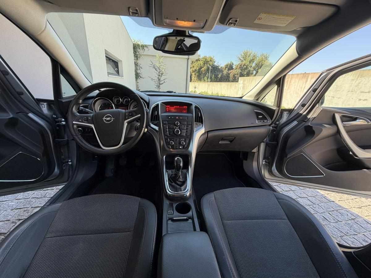 opel-astra-1-7-cdti-2011-diesel-1686cc