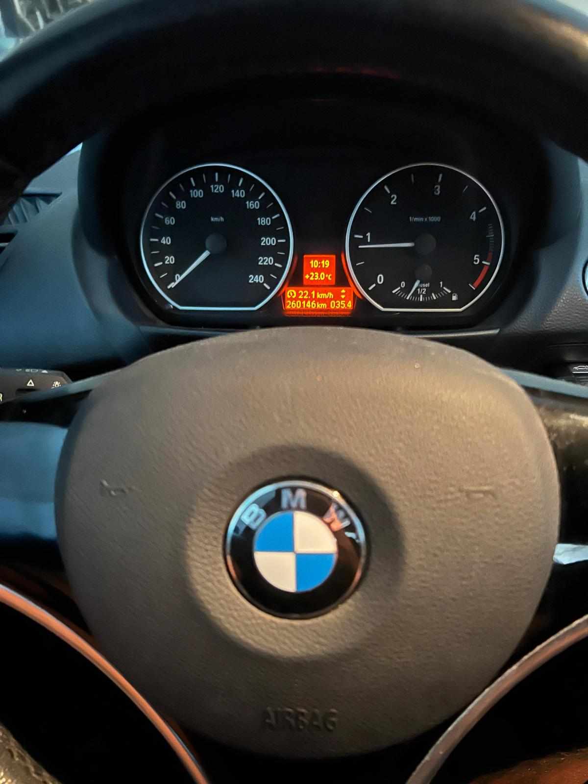 bmw-serie-1-118d-2009-diesel-1995cc