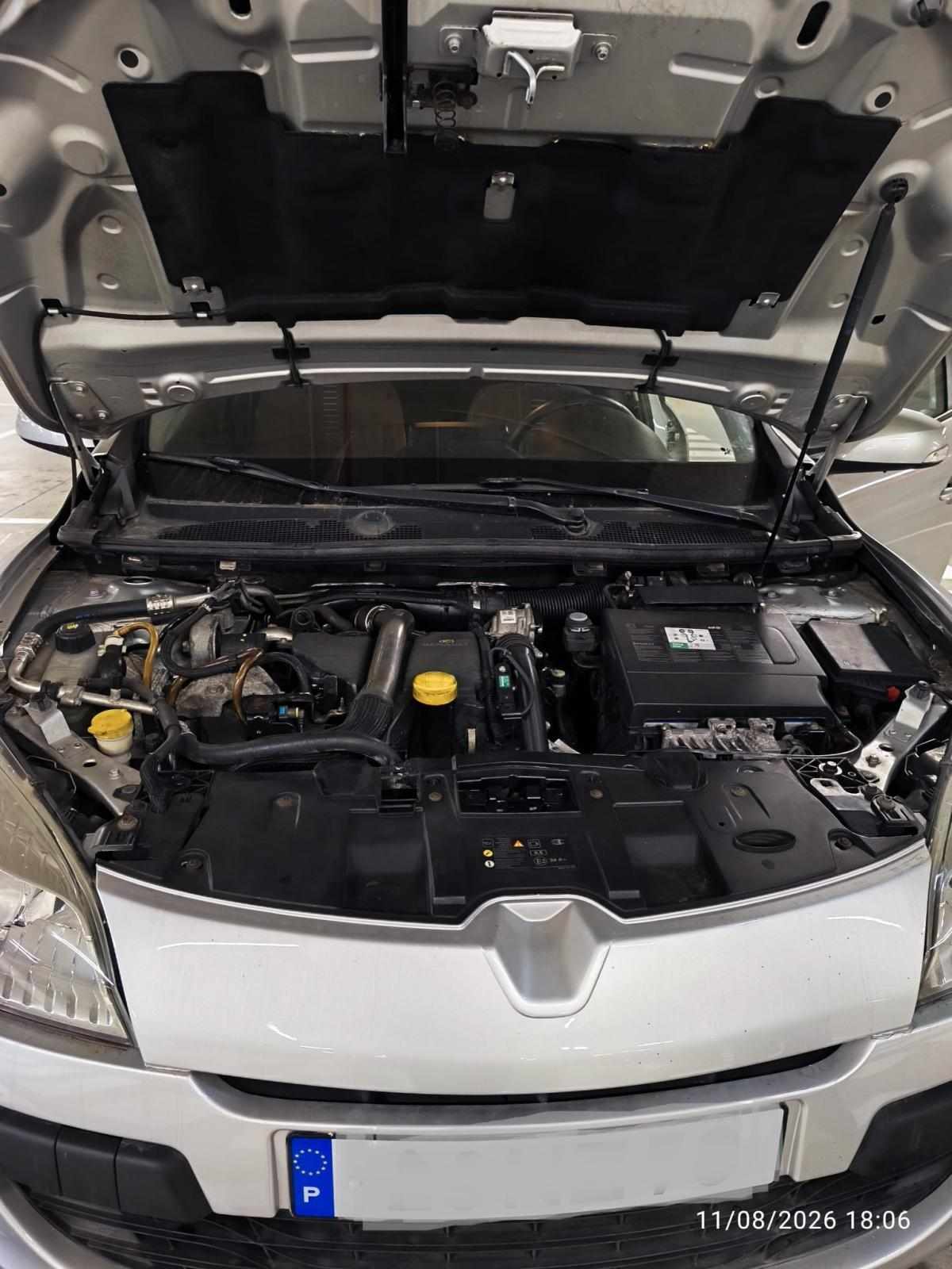 renault-megane-1-5-dci-2010-diesel-1461cc