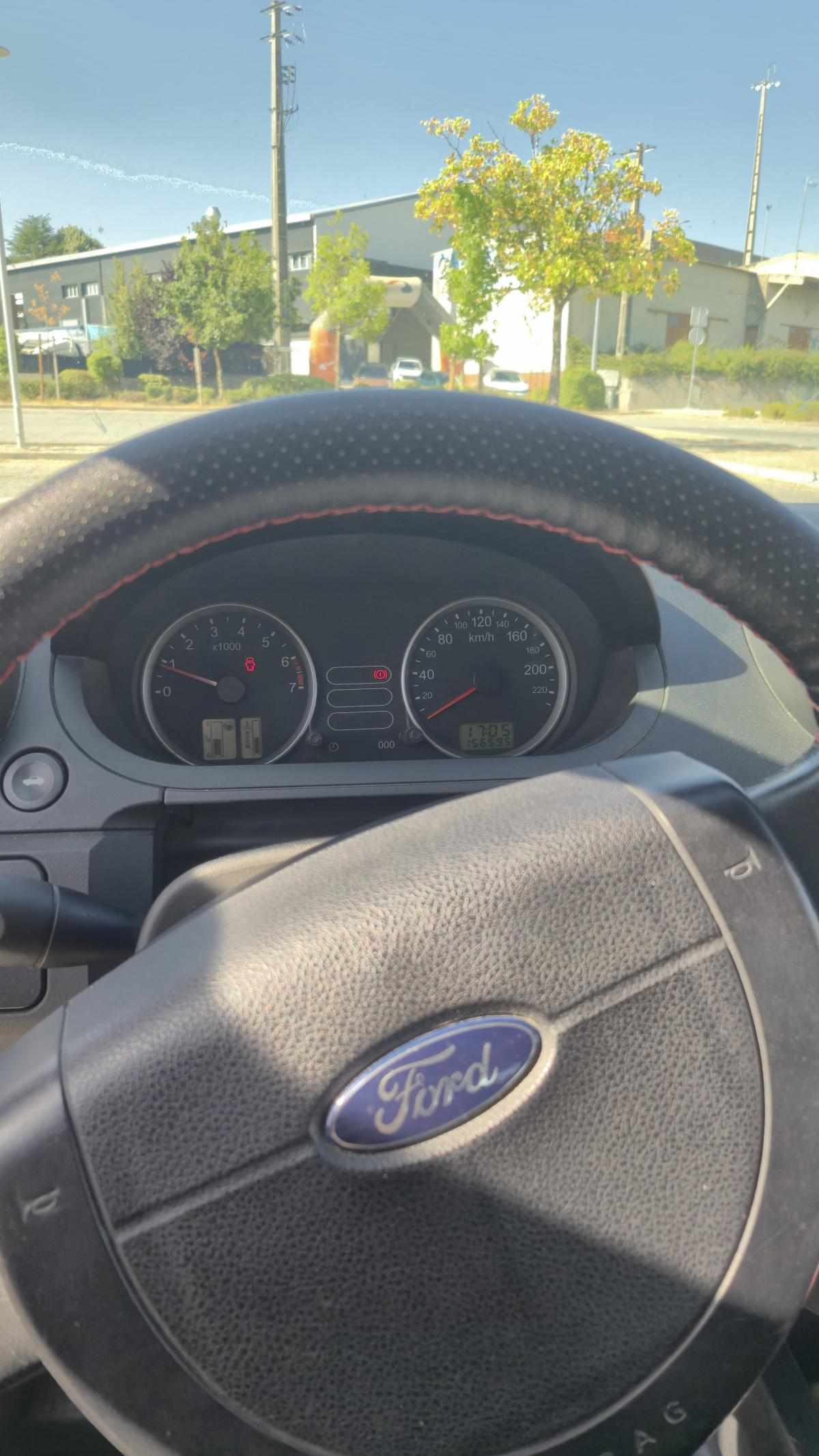ford-fiesta-1-25-duratec-2005-gasolina-1242cc