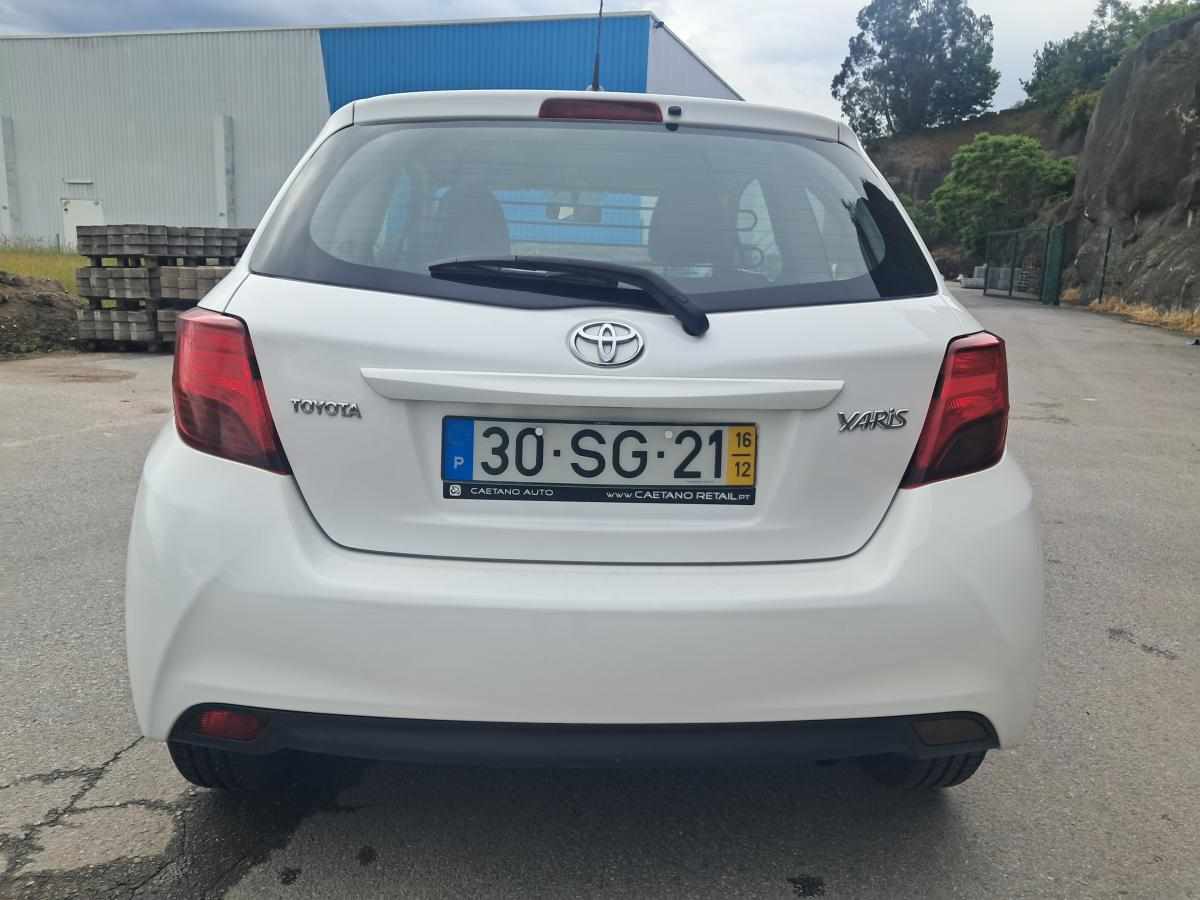 toyota-yaris-1-4-d-4d-2016-diesel-1364cc