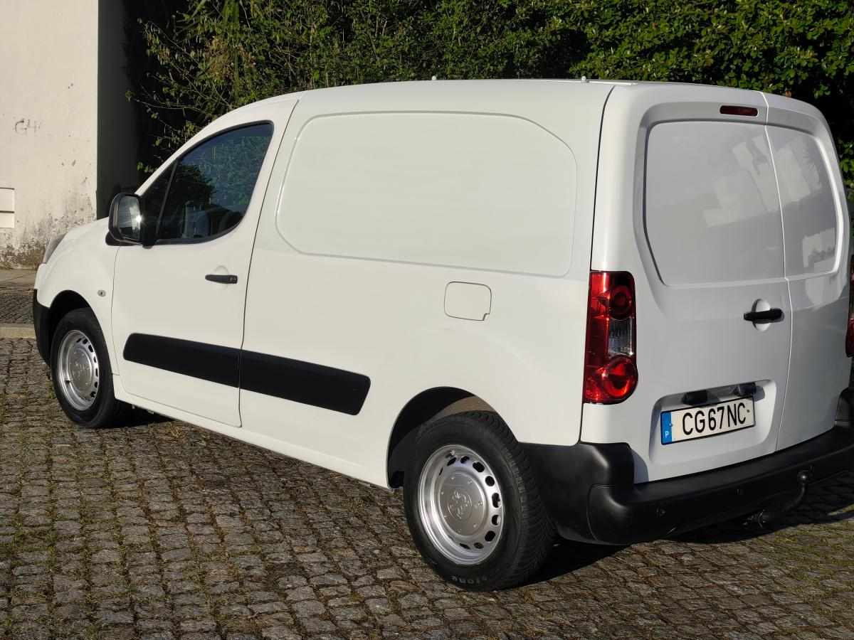 peugeot-partner-1-6-hdi-2011-diesel-1560cc