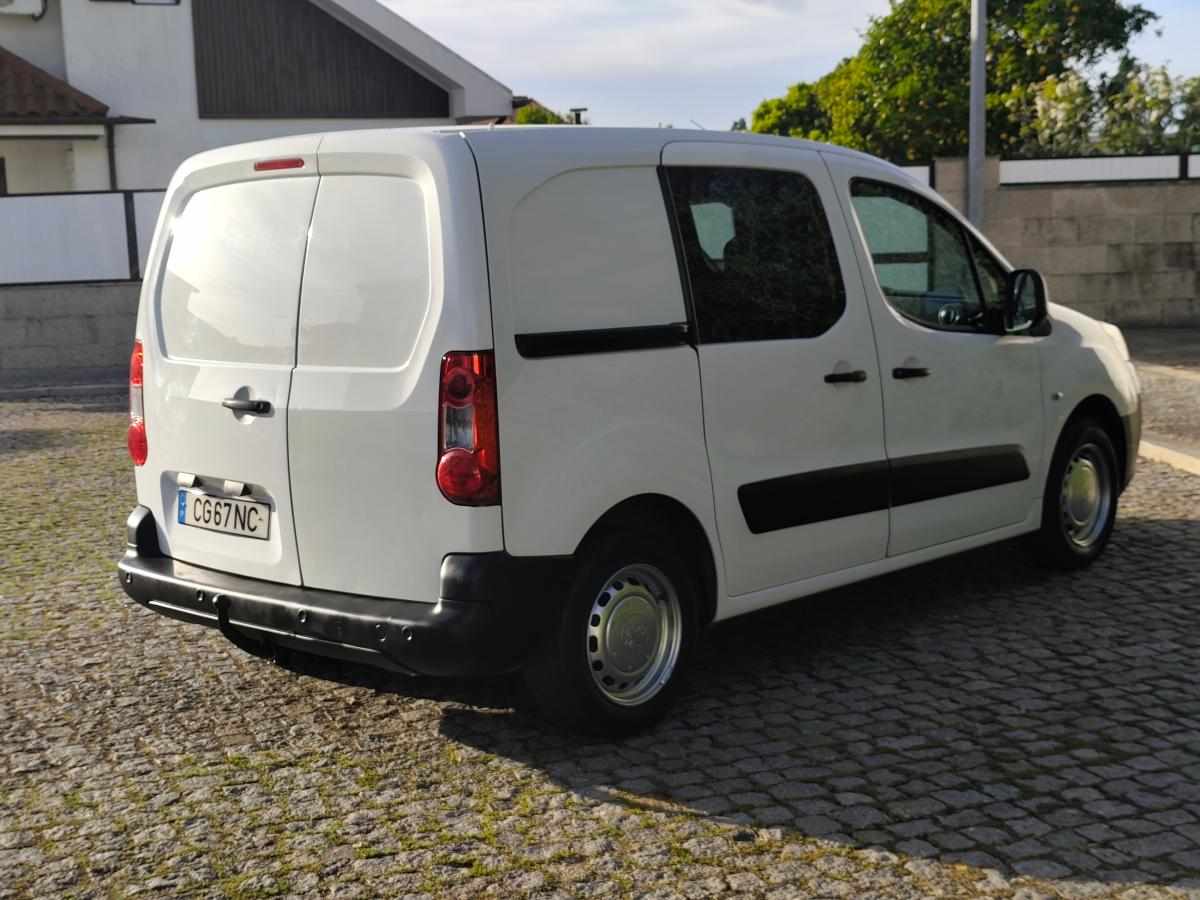 peugeot-partner-1-6-hdi-2011-diesel-1560cc