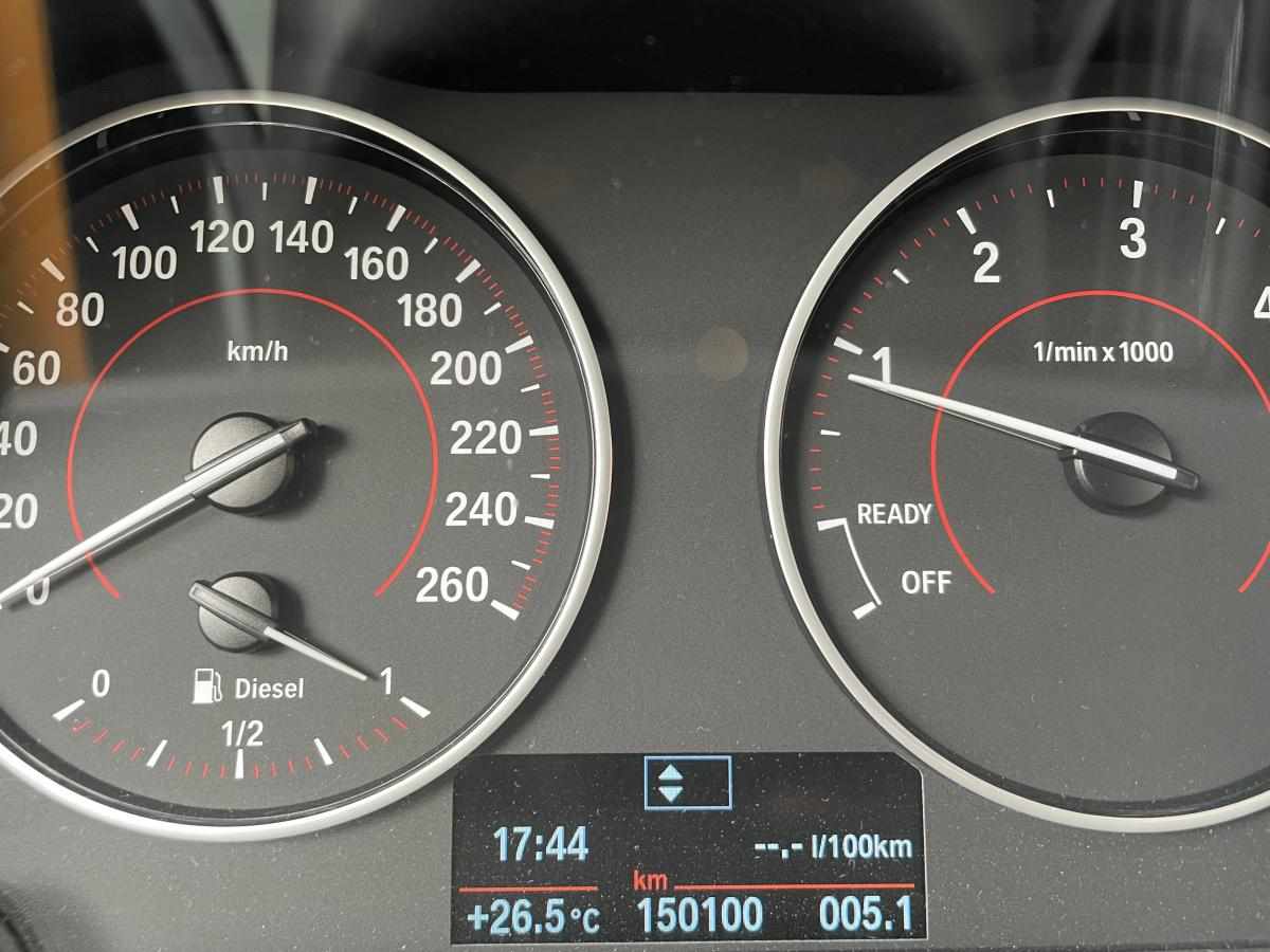 bmw-serie-2-220d-2015-diesel-1995cc