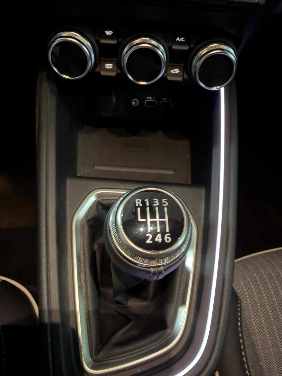 renault-clio-1-0-tce-2025-gasolina-999cc