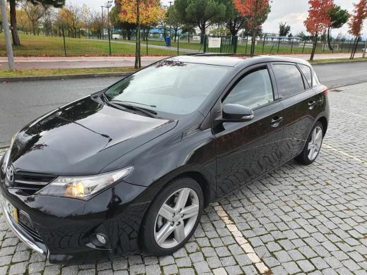 toyota-auris-1-4-d-4d-2013-diesel-1364cc
