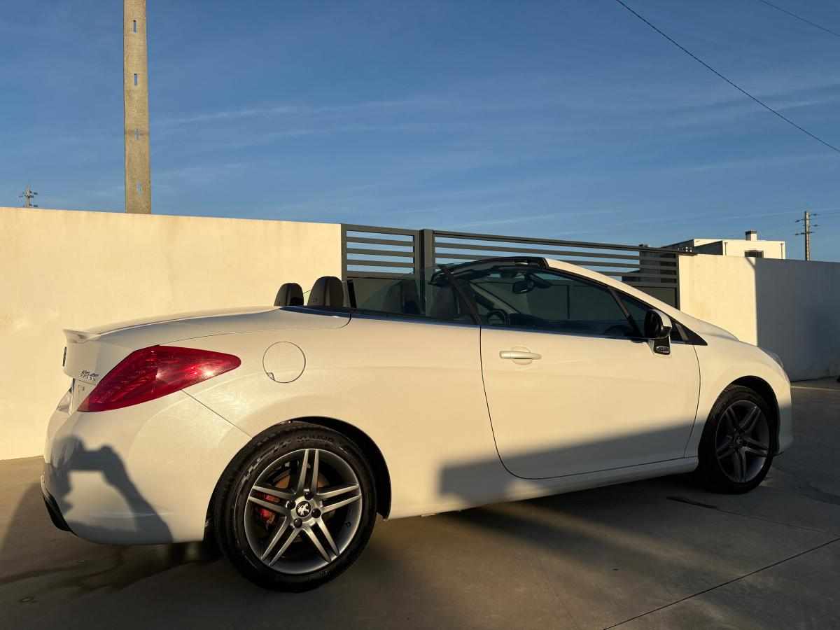 peugeot-308-1-6-e-hdi-fap-2011-diesel-1560cc