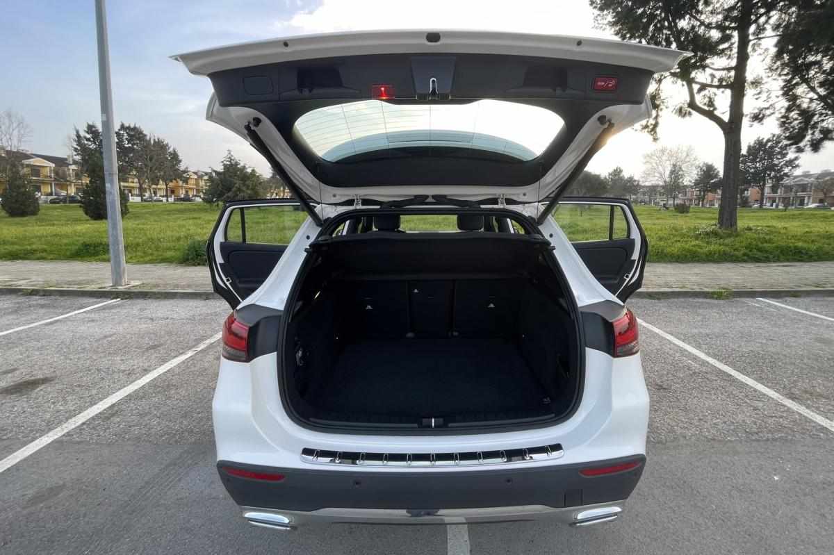 mercedes-benz-gla-250-e-2020-gasolina-1332cc