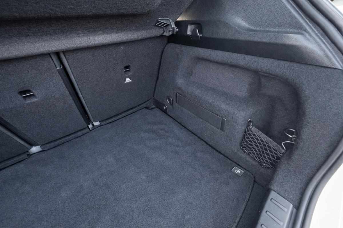 mercedes-benz-gla-250-e-2020-gasolina-1332cc