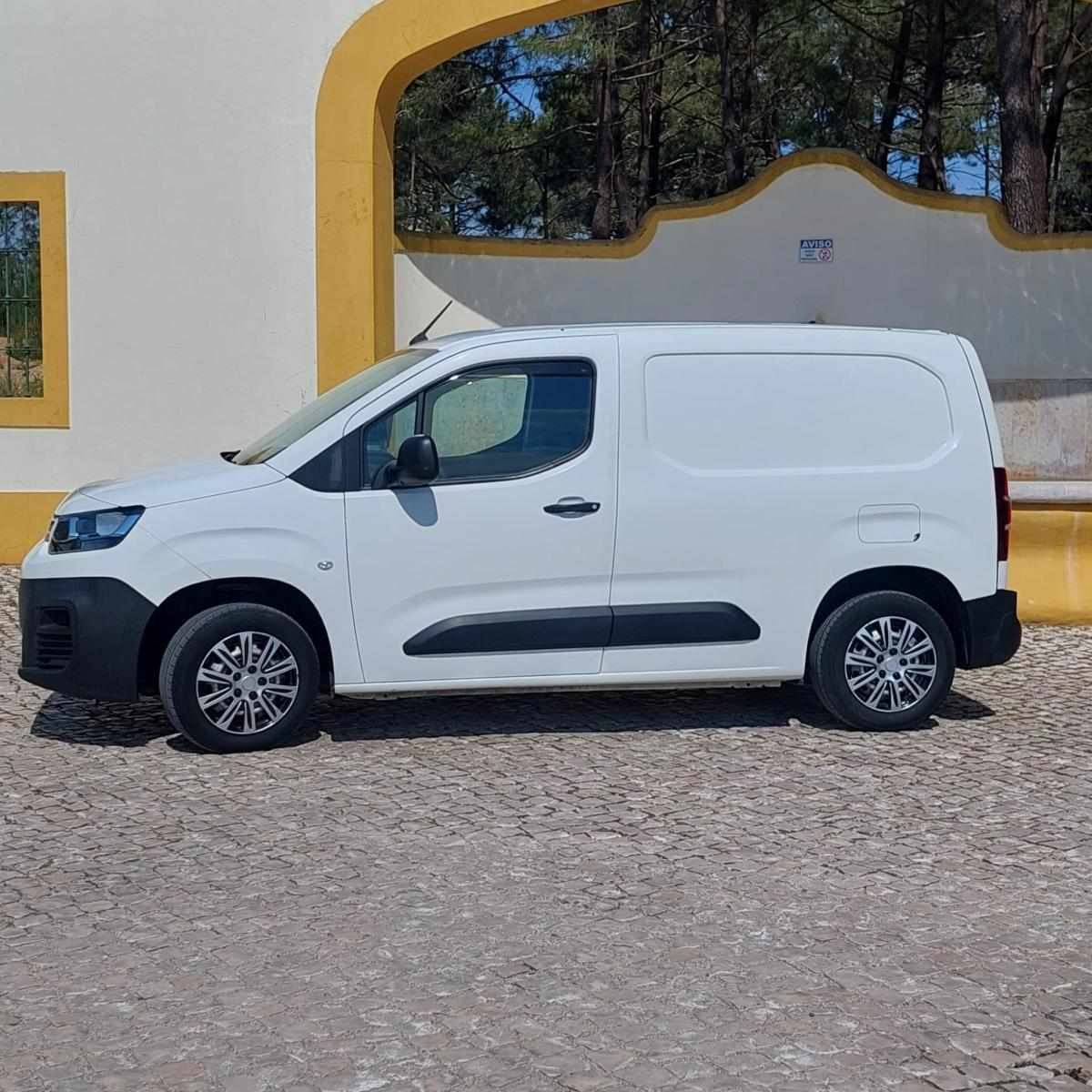 citroen-berlingo-1-5-bluehdi-2021-diesel-1499cc
