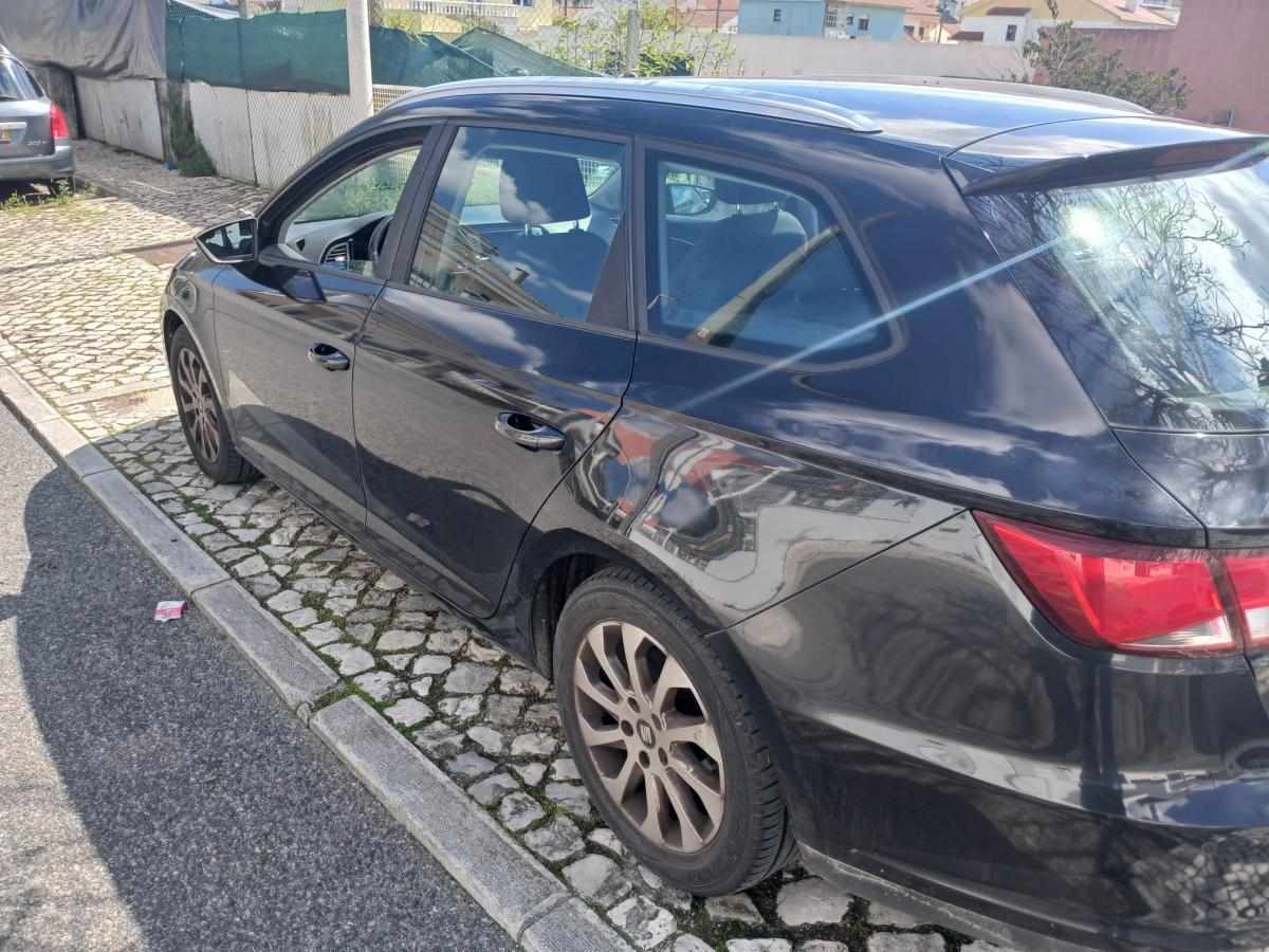 seat-leon-1-6-tdi-ecomotive-2014-diesel-1598cc