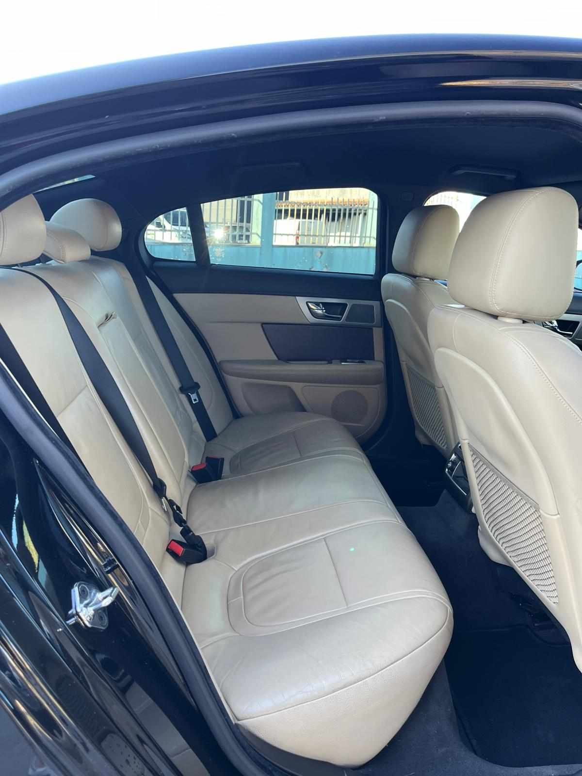 jaguar-xf-3-0-v6-2015-diesel-2993cc