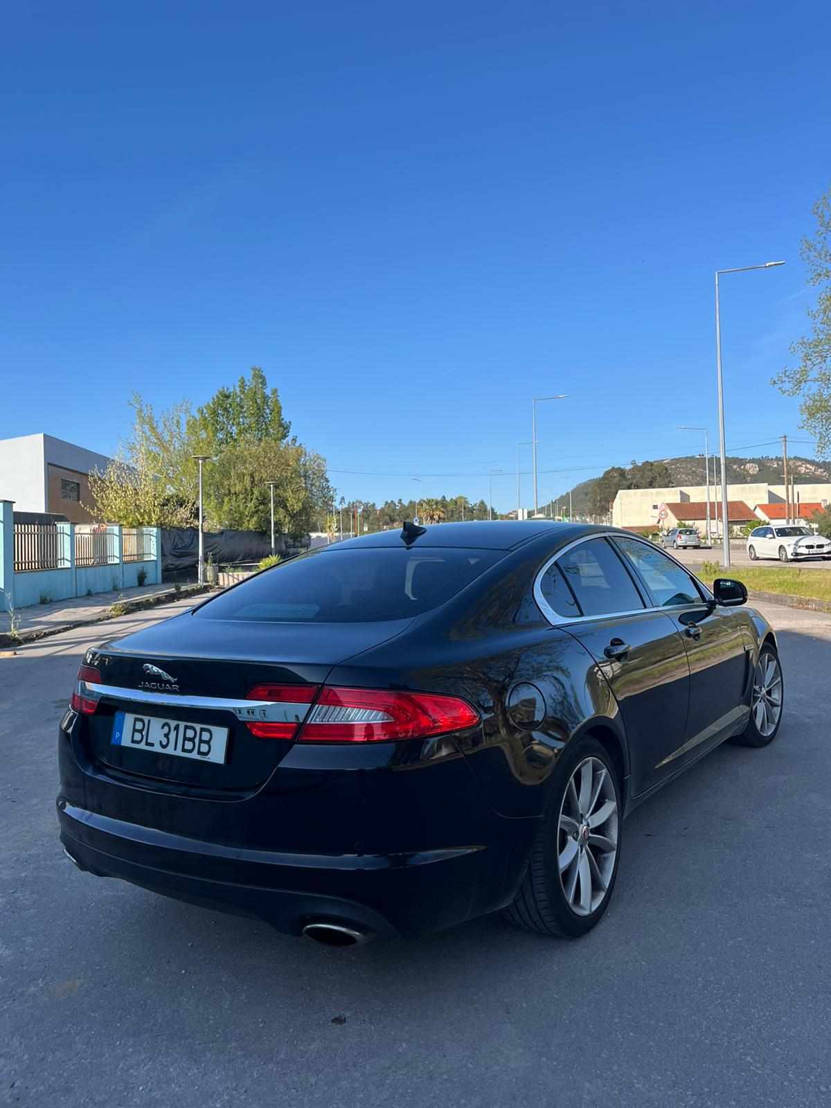 jaguar-xf-3-0-v6-2015-diesel-2993cc