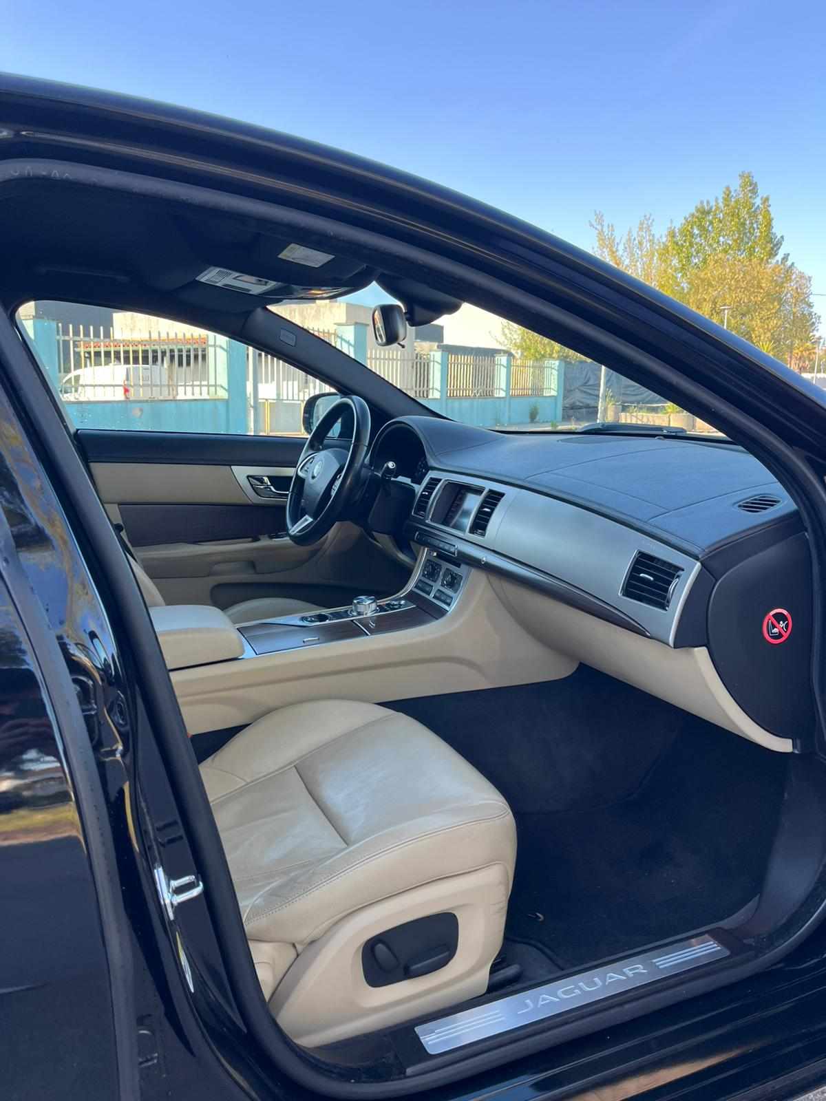 jaguar-xf-3-0-v6-2015-diesel-2993cc