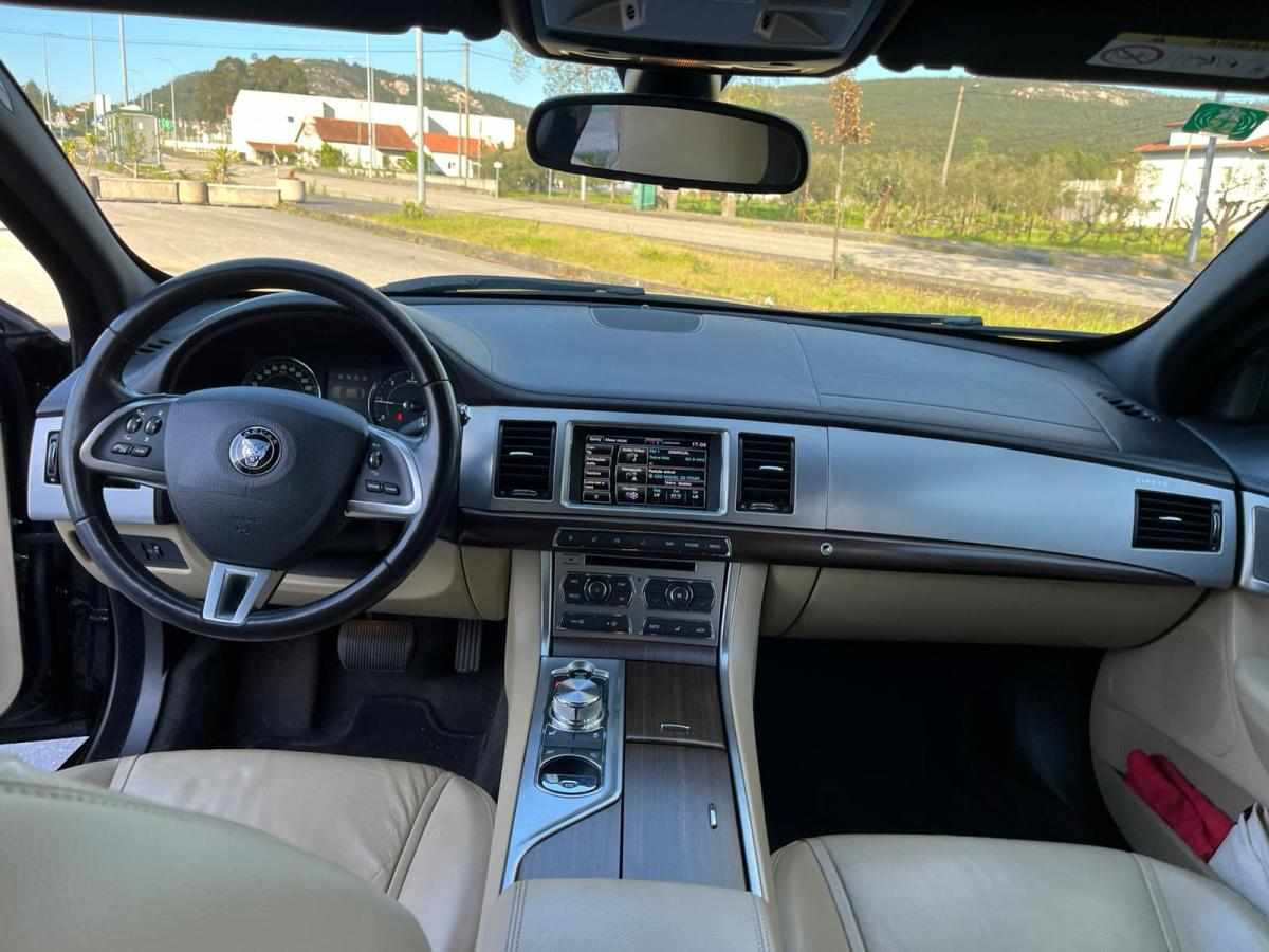 jaguar-xf-3-0-v6-2015-diesel-2993cc