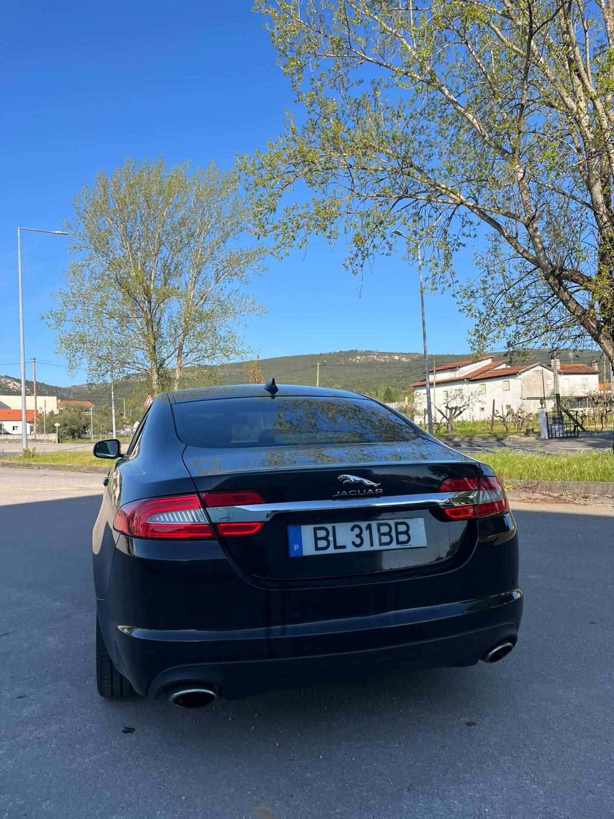 jaguar-xf-3-0-v6-2015-diesel-2993cc