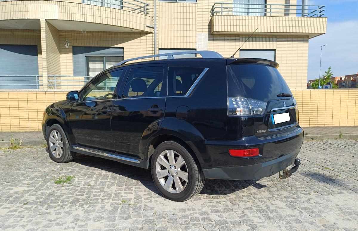 mitsubishi-outlander-2-2-di-d-2-3-4wd-2010-diesel-2179cc