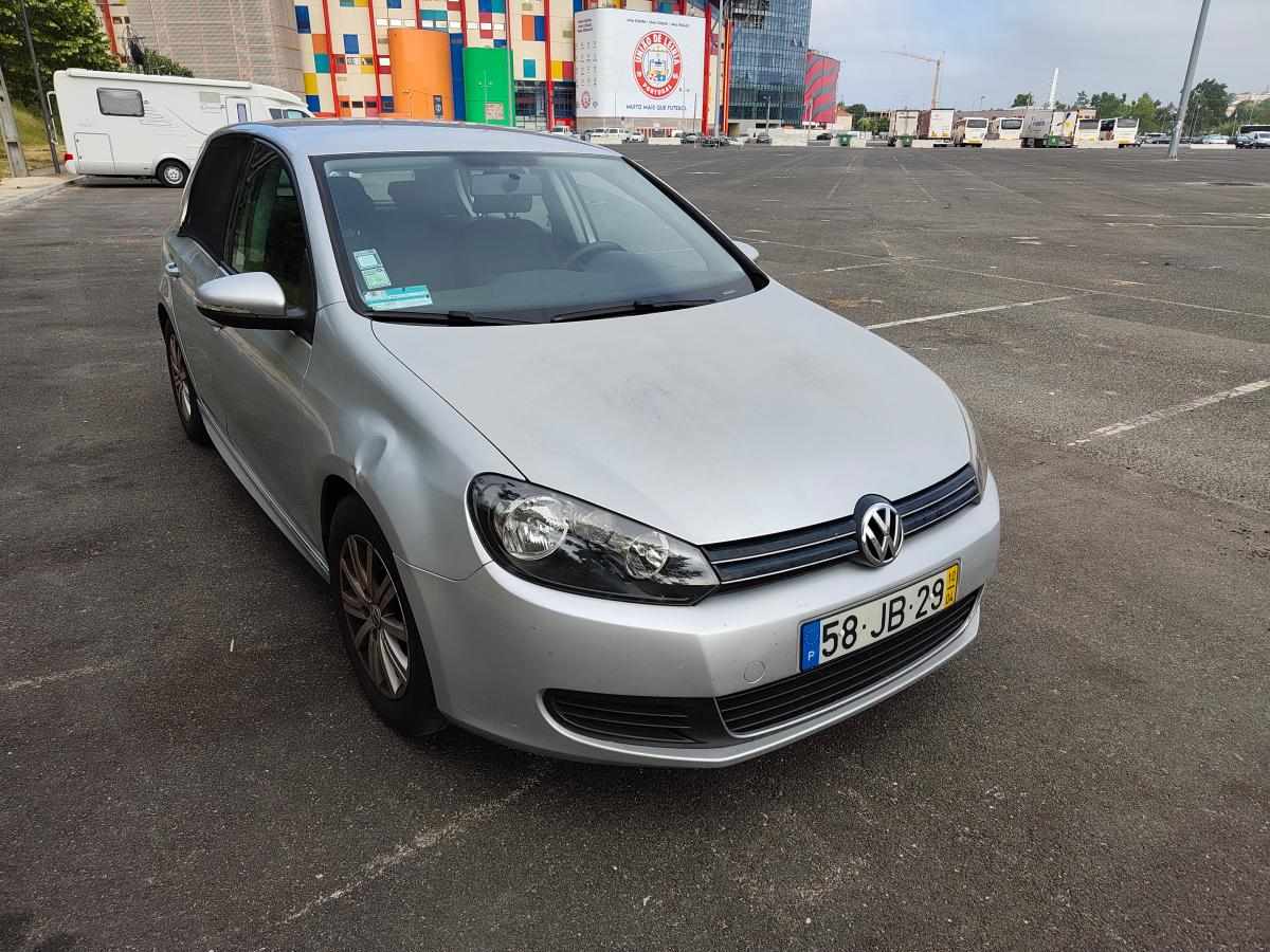 volkswagen-golf-1-6-tdi-bluemotion-2010-diesel-1598cc