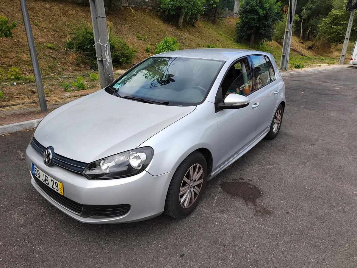 volkswagen-golf-1-6-tdi-bluemotion-2010-diesel-1598cc