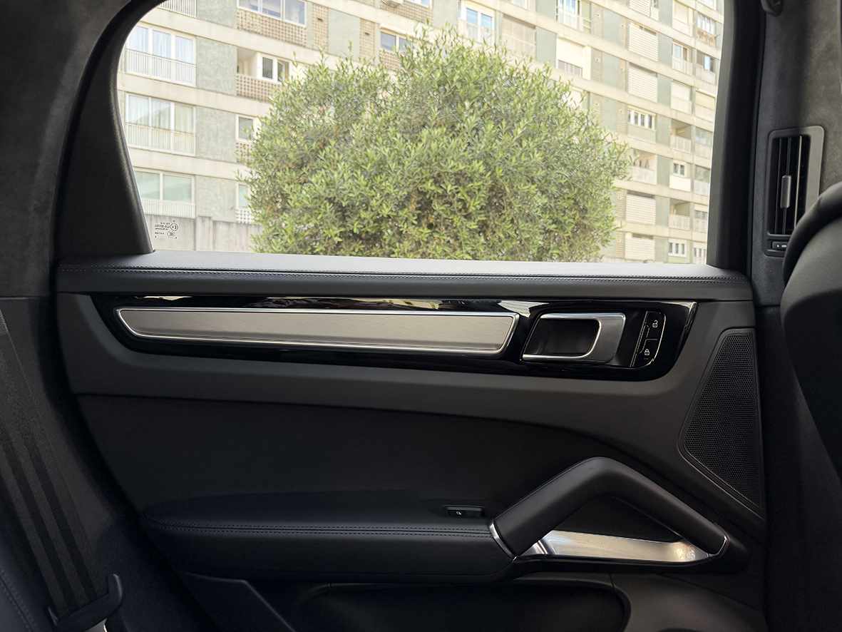 porsche-cayenne-turbo-s-e-hybrid-2020-gasolina-3996cc