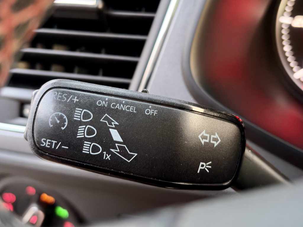 seat-leon-2-0-tdi-2015-diesel-1968cc
