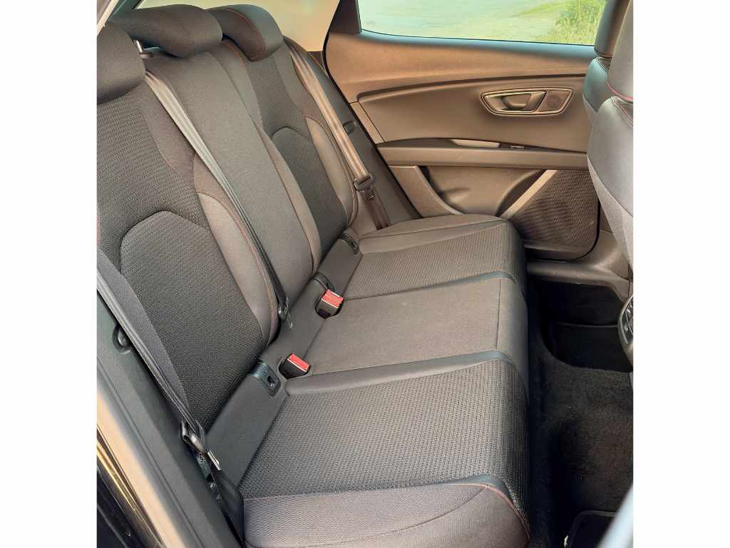 seat-leon-2-0-tdi-2015-diesel-1968cc