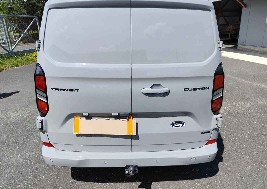 ford-transit-custom-2-0-tdci-2025-diesel-1997cc